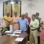 आदर्श ग्राम मैठाणा में खुले मेडिकल कॉलेज, ग्रामीणों के प्रतिनिधि मंडल ने भूमि देने को लेकर जिलाधिकारी को दिया ज्ञापन…..